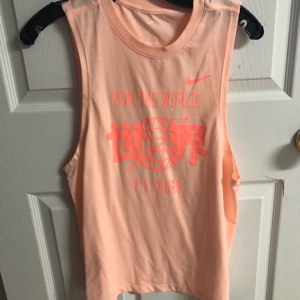 Nike Muscle Tank